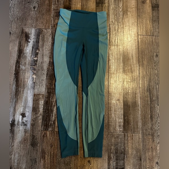 Lululemon Wake & Train Tight *28" Green Jasper / Frosted Pine SIze 4 - Picture 2 of 3
